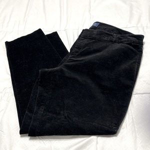 Old navy black velvet pixie pant 14